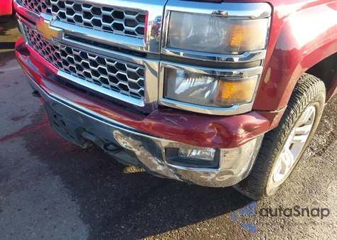 2015 Chevrolet Silverado 1500 1Lt z USA, uszkodzony, nr VIN 3GCUKREC8FG368515
